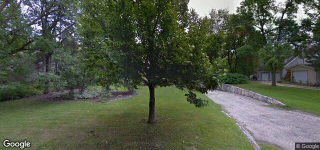 572 Parkwood Place（加拿大曼尼托巴省溫尼伯市）房屋照片