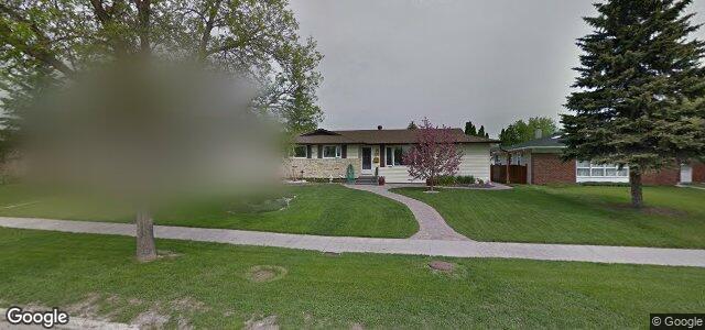 588 Dalhousie Drive（加拿大曼尼托巴省溫尼伯市）房屋照片