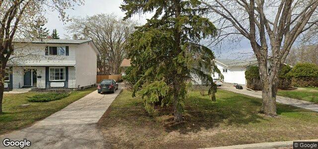 Photo of 6 Acadia Bay in Winnipeg, Manitoba