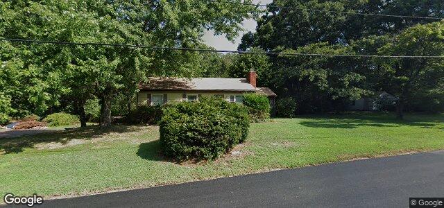 Photo of 608 Pasadena Avenue in Winnipeg, Manitoba