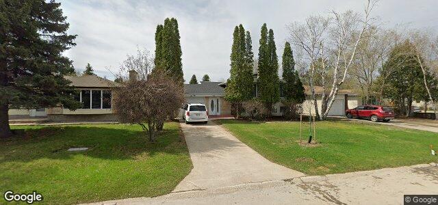 Larawan ng 70 St Edmund'S Bay sa Winnipeg, Manitoba