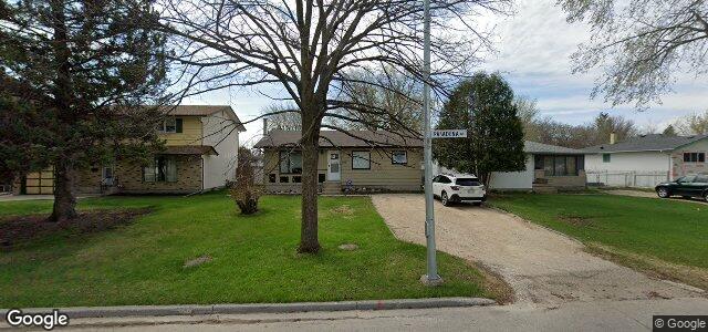 700 Pasadena Avenue ਦੀ ਫੋਟੋ, ਵਿਨੀਪਿਗ, ਮੈਨੀਟੋਬਾ