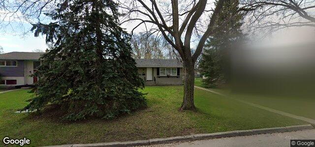 744 Pasadena Avenue（加拿大曼尼托巴省溫尼伯市）房屋照片