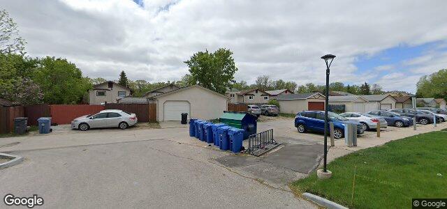 887 Carrigan Place（加拿大曼尼托巴省溫尼伯市）房屋照片