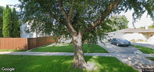 1032 Diplomat Drive（加拿大曼尼托巴省溫尼伯市）房屋照片