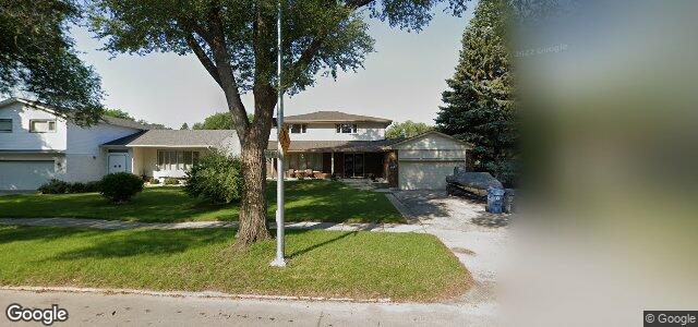 1080 Diplomat Drive（加拿大曼尼托巴省溫尼伯市）房屋照片