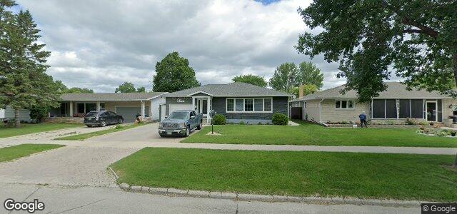 11 Coralberry Avenue（加拿大曼尼托巴省溫尼伯市）房屋照片