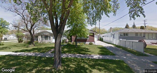 111 Buttercup Avenue（加拿大曼尼托巴省溫尼伯市）房屋照片