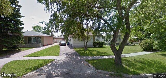 16 Arrowwood Drive N（加拿大曼尼托巴省溫尼伯市）房屋照片