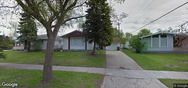 Larawan ng 18 Lincrest Road sa Winnipeg, Manitoba