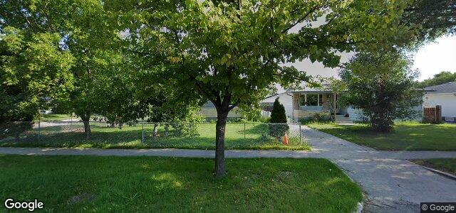 31 Arrowwood Drive N（加拿大曼尼托巴省溫尼伯市）房屋照片