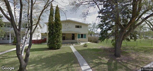Larawan ng 48 Montcalm Crescent sa Winnipeg, Manitoba