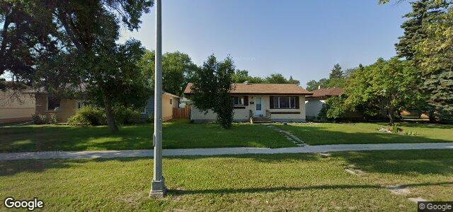 556 Leila Avenue（加拿大曼尼托巴省溫尼伯市）房屋照片