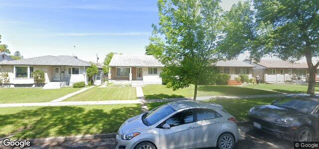 715 Mcadam Avenue（加拿大曼尼托巴省溫尼伯市）房屋照片