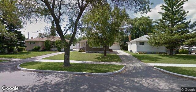 880 Airlies Street（加拿大曼尼托巴省溫尼伯市）房屋照片