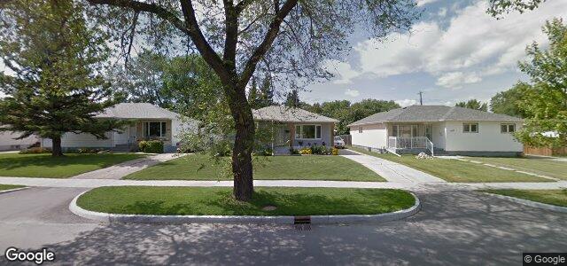 888 Airlies Street（加拿大曼尼托巴省溫尼伯市）房屋照片