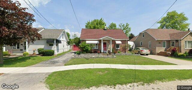 423 St Charles Street（加拿大曼尼托巴省溫尼伯市）房屋照片