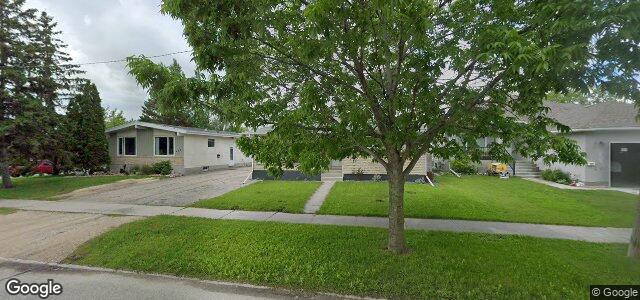 492 Buchanan Boulevard（加拿大曼尼托巴省溫尼伯市）房屋照片