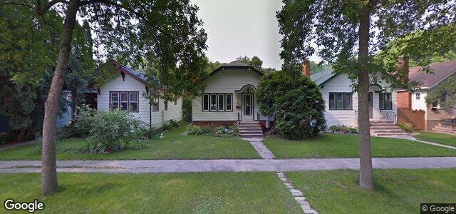 74 Harbison Avenue W（加拿大曼尼托巴省温尼伯市）房屋照片