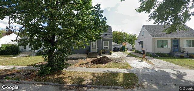 102 Stranmillis Avenue（加拿大曼尼托巴省溫尼伯市）房屋照片