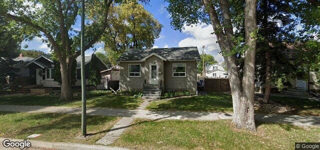 121 Ellesmere Avenue（加拿大曼尼托巴省溫尼伯市）房屋照片