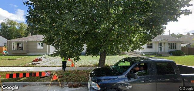 124 Stranmillis Avenue（加拿大曼尼托巴省溫尼伯市）房屋照片