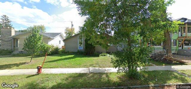 Larawan ng 128 Clonard Avenue sa Winnipeg, Manitoba