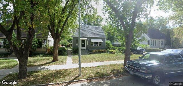 146 Stranmillis Avenue（加拿大曼尼托巴省溫尼伯市）房屋照片