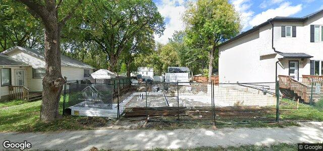 149 Stranmillis Avenue（加拿大曼尼托巴省溫尼伯市）房屋照片