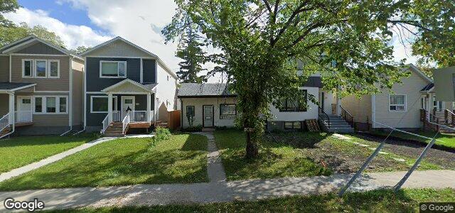 Photo of 16 Harrowby Avenue in Winnipeg, Manitoba