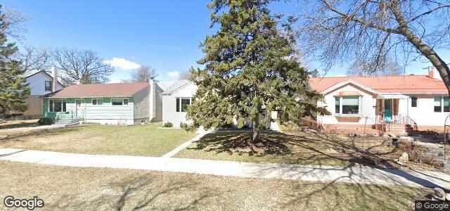 301 Regal Avenue（加拿大曼尼托巴省溫尼伯市）房屋照片