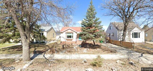 303 Regal Avenue（加拿大曼尼托巴省溫尼伯市）房屋照片