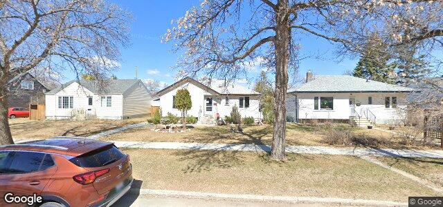 321 Regal Avenue（加拿大曼尼托巴省溫尼伯市）房屋照片