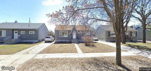 330 Regal Avenue（加拿大曼尼托巴省溫尼伯市）房屋照片