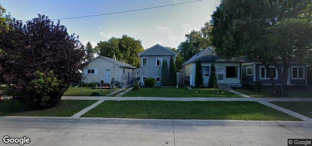 82 Carriere Avenue（加拿大曼尼托巴省溫尼伯市）房屋照片