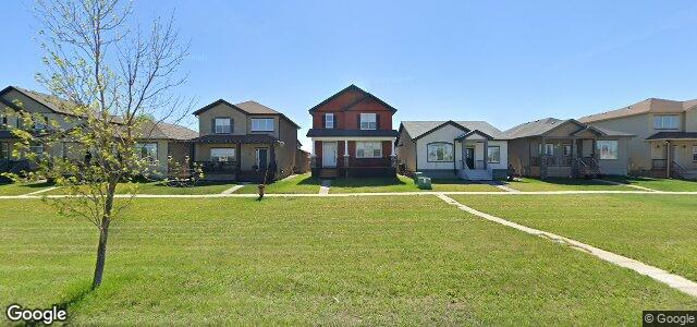 1558 Concordia Avenue E（加拿大曼尼托巴省溫尼伯市）房屋照片