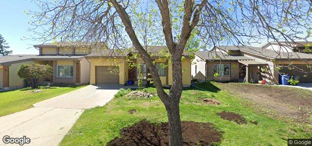 210 Rutledge Crescent（加拿大曼尼托巴省溫尼伯市）房屋照片