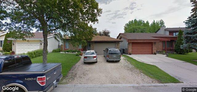 351 Rutledge Crescent（加拿大曼尼托巴省溫尼伯市）房屋照片