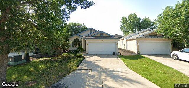 Photo of 366 Jacques Avenue in Winnipeg, Manitoba