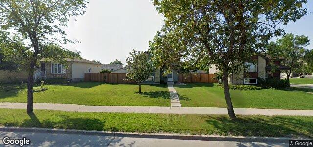 402 Grassie Boulevard（加拿大曼尼托巴省溫尼伯市）房屋照片