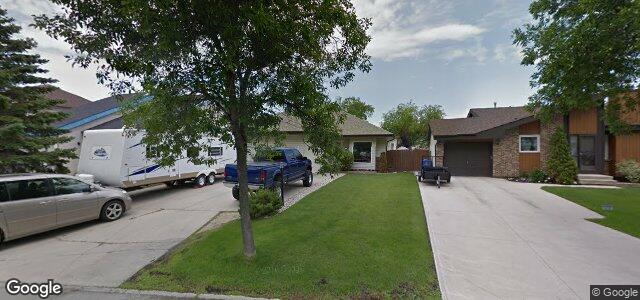 Photo of 72 Williamson Crescent in Winnipeg, Manitoba