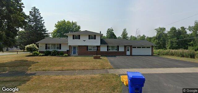 99 Bridgewood Drive（加拿大曼尼托巴省溫尼伯市）房屋照片