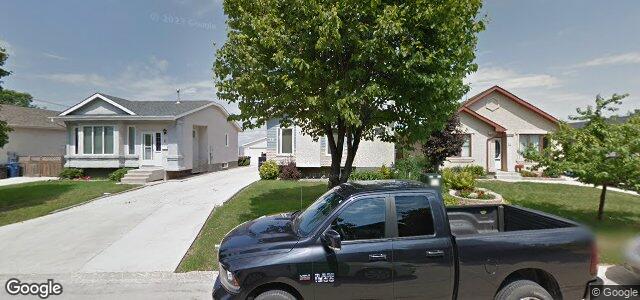 10 Hollyburn Road（加拿大曼尼托巴省溫尼伯市）房屋照片