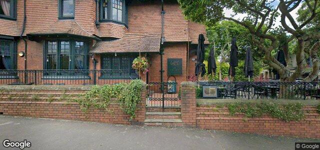 30 Uplands Crescent（加拿大曼尼托巴省溫尼伯市）房屋照片