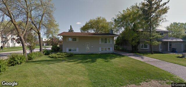 64 Carriage Road（加拿大曼尼托巴省溫尼伯市）房屋照片