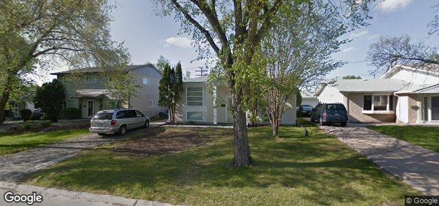 Larawan ng 65 Carriage Road sa Winnipeg, Manitoba