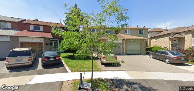 Photo of 70 Granada Crescent in Winnipeg, Manitoba