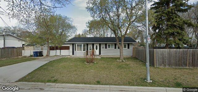 90 Heritage Boulevard（加拿大曼尼托巴省温尼伯市）房屋照片