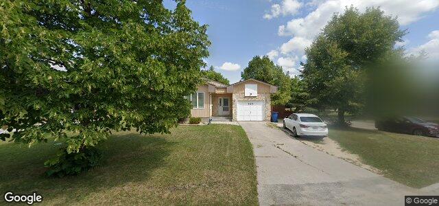 107 Valewood Crescent（加拿大曼尼托巴省溫尼伯市）房屋照片