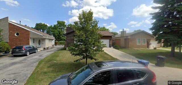 115 Valewood Crescent（加拿大曼尼托巴省溫尼伯市）房屋照片